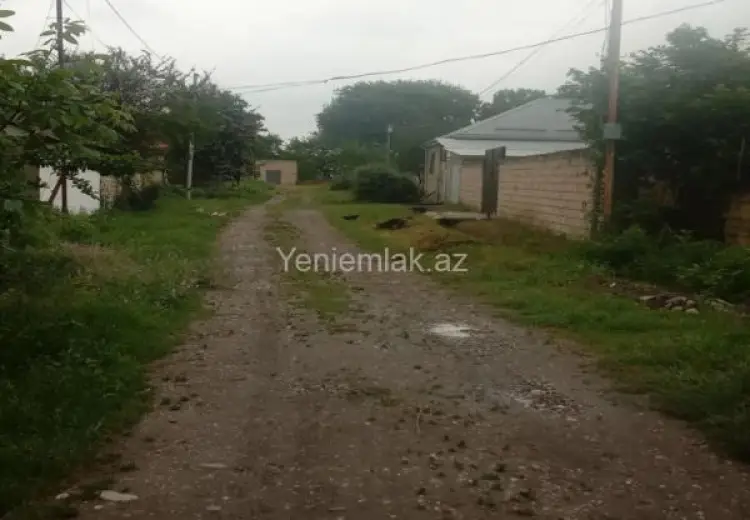 40 000 AZN - 4 otaqlı mənzil Satılır, Quba