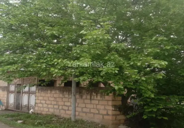 40 000 AZN - 4 otaqlı mənzil Satılır, Quba