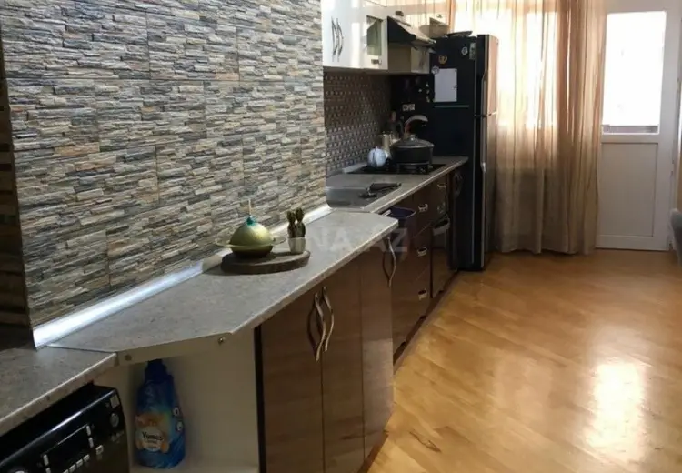 1 000 AZN - 3 otaqlı mənzil Kirayə (aylıq), 8-ci kilometr, Abşeron