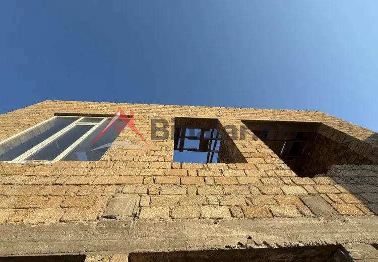 110 AZN - 5 otaqlı mənzil Satılır, Qobustan