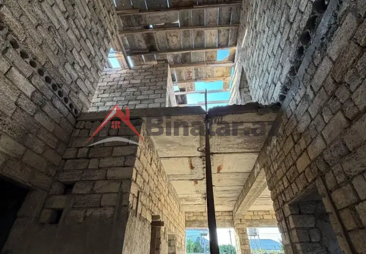 110 AZN - 5 otaqlı mənzil Satılır, Qobustan