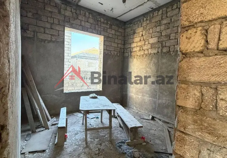 110 AZN - 5 otaqlı mənzil Satılır, Qobustan