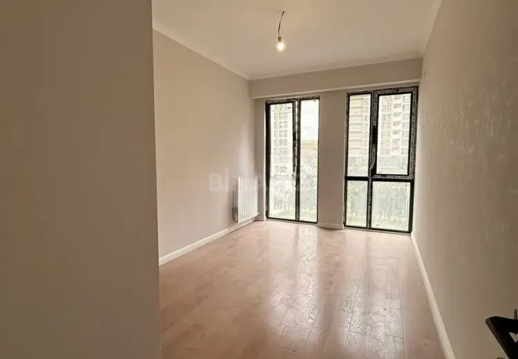 372 000 AZN - 4 otaqlı mənzil Satılır, Yasamal qəs., Abşeron