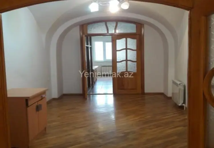 800 AZN - 70 m² Obyekt / Ofis Kirayə (aylıq), Səbail, Bakı