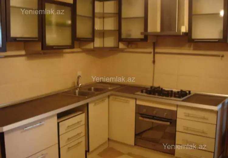 245 000 AZN - 4 otaqlı mənzil Satılır, Nərimanov, Bakı