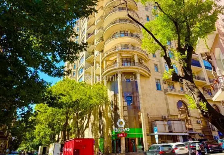 565 000 AZN - 3 otaqlı mənzil Satılır, İçəri şəhər, Səbail, Bakı