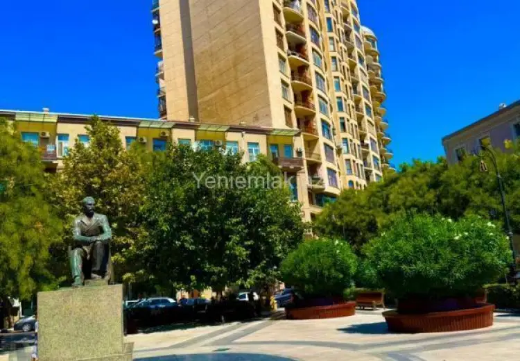 565 000 AZN - 3 otaqlı mənzil Satılır, İçəri şəhər, Səbail, Bakı