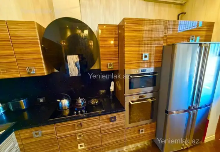 565 000 AZN - 3 otaqlı mənzil Satılır, İçəri şəhər, Səbail, Bakı