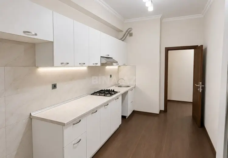 700 AZN - 3 otaqlı mənzil Kirayə (aylıq), Yasamal qəs., Abşeron