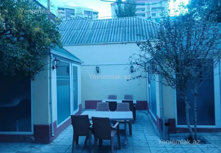 780 000 AZN - 200 m² Obyekt / Ofis Satılır, Xırdalan