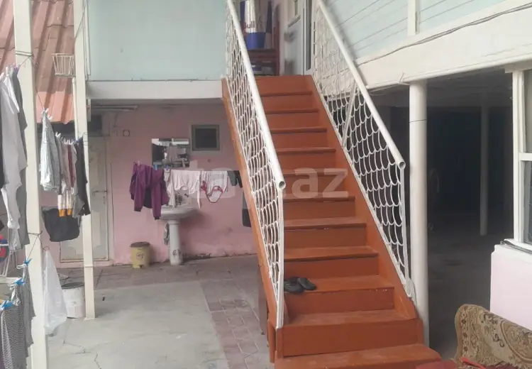 80 AZN - 3 otaqlı mənzil Kirayə (aylıq), Şəki