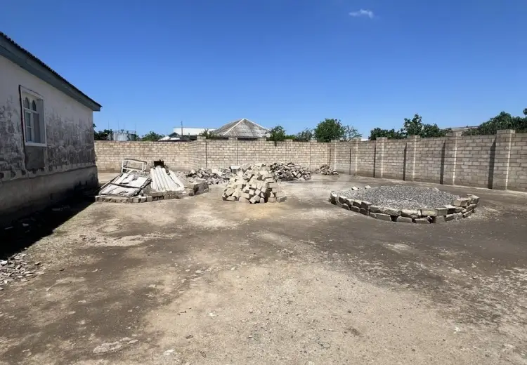 110 000 AZN - 5 otaqlı mənzil , Sabirabad