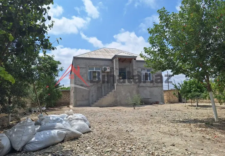400 AZN - 3 otaqlı mənzil Satılır, Siyəzən
