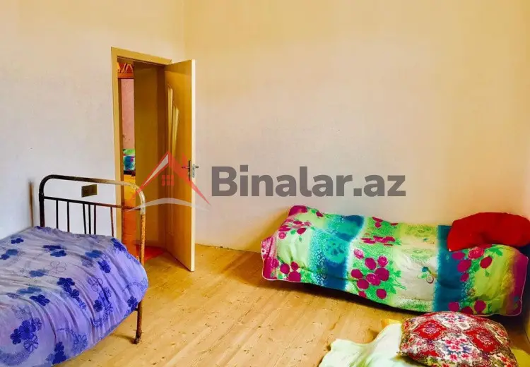 400 AZN - 3 otaqlı mənzil Satılır, Siyəzən