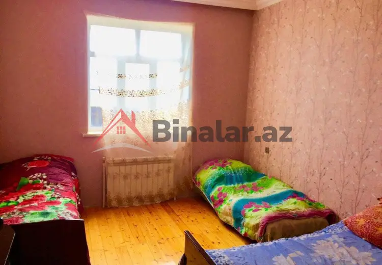 400 AZN - 3 otaqlı mənzil Satılır, Siyəzən