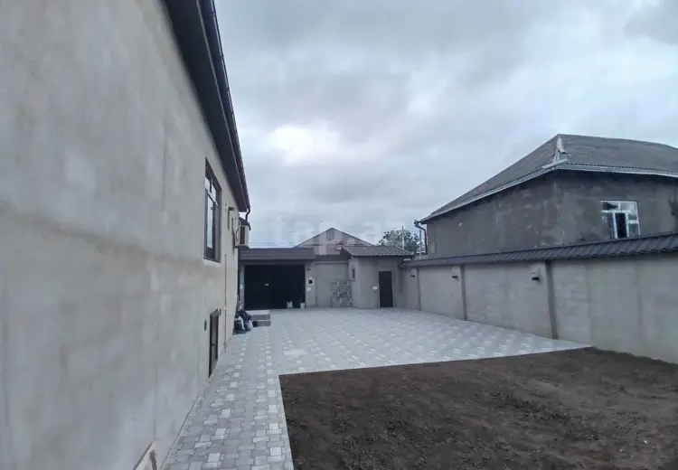 1 000 AZN - 4 otaqlı mənzil Kirayə (aylıq), Quba