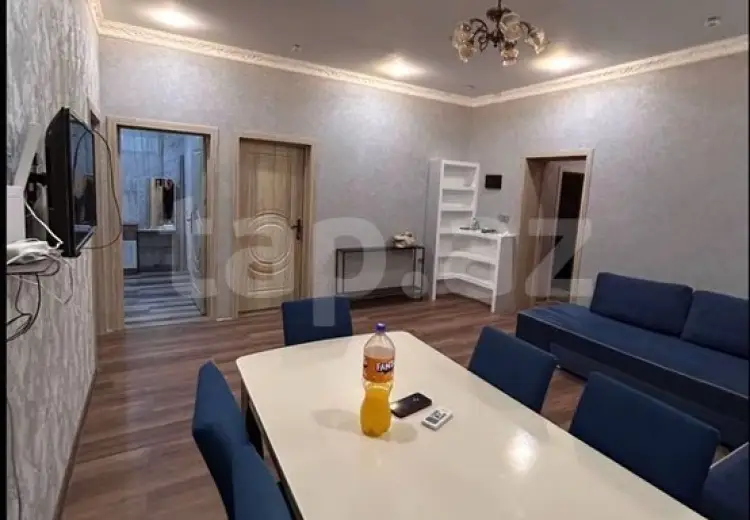 450 AZN - 3 otaqlı mənzil Kirayə (aylıq), Zabrat qəs., Sabunçu, Bakı
