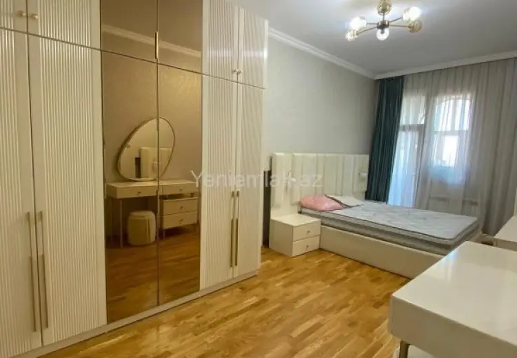 1 200 AZN - 3 otaqlı mənzil Kirayə (aylıq), 8-ci mikrorayon, Binəqədi, Bakı
