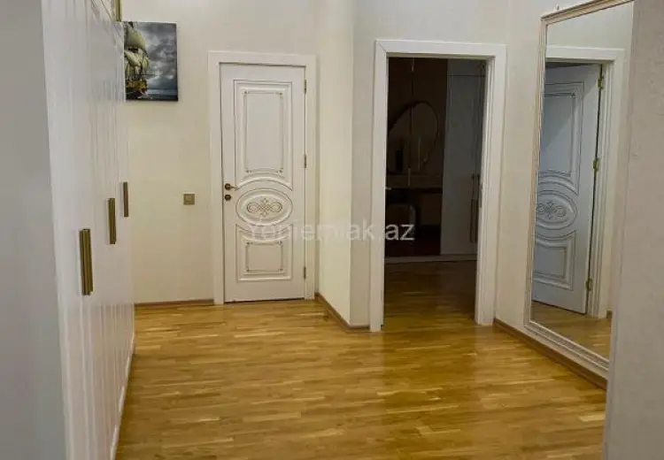 1 200 AZN - 3 otaqlı mənzil Kirayə (aylıq), 8-ci mikrorayon, Binəqədi, Bakı