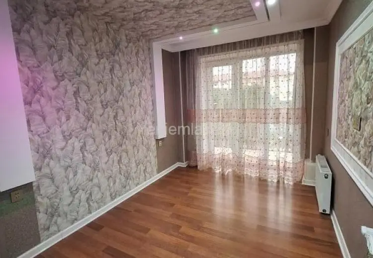 350 AZN - 2 otaqlı mənzil Kirayə (aylıq), 5-ci mikrorayon, Sumqayıt
