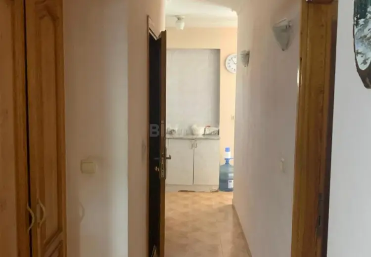 185 000 AZN - 3 otaqlı mənzil Satılır, 8-ci kilometr, Abşeron