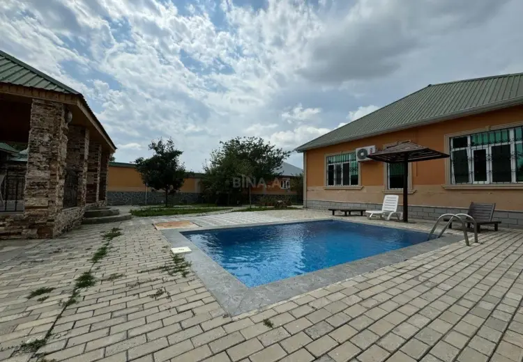700 AZN - 4 otaqlı mənzil Kirayə (aylıq), Qəbələ