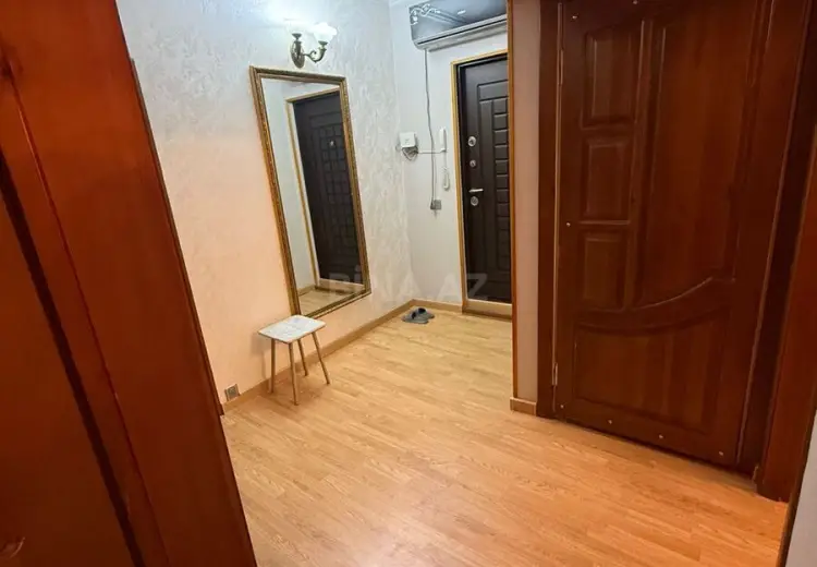 750 AZN - 3 otaqlı mənzil Kirayə (aylıq), 8-ci kilometr, Laçın