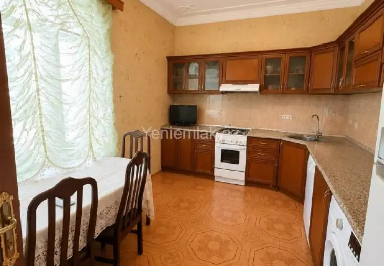 330 000 AZN - 5 otaqlı mənzil Satılır, Buzovna, Xəzər, Bakı