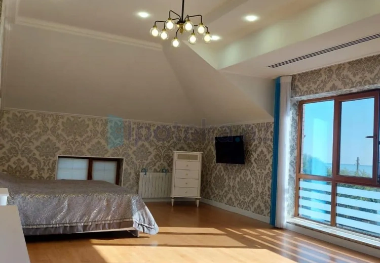 480 000 AZN - 8 otaqlı mənzil Satılır, Lənkəran