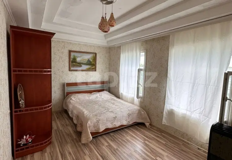 65 000 AZN - 5 otaqlı mənzil , Xudat