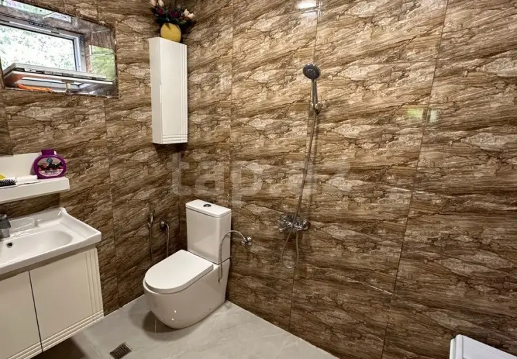 65 000 AZN - 5 otaqlı mənzil , Xudat