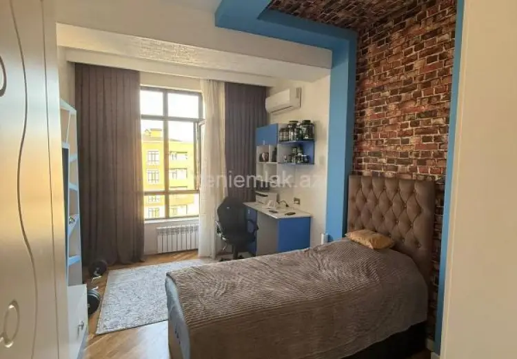 1 400 AZN - 3 otaqlı mənzil Kirayə (aylıq), Yasamal qəs., Yasamal, Bakı