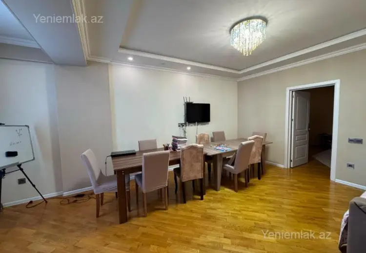 900 AZN - 2 otaqlı mənzil Kirayə (aylıq), Nizami, Bakı