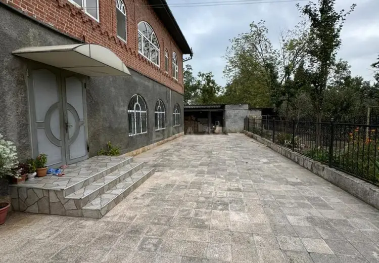 177 000 AZN - 7 otaqlı mənzil Satılır, Lənkəran