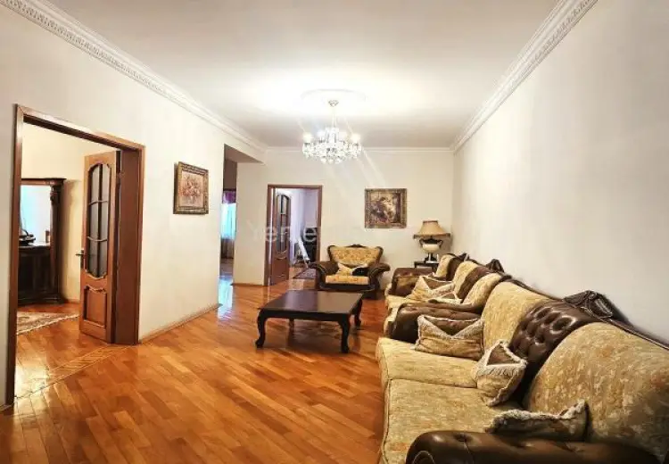 660 000 AZN - 5 otaqlı mənzil Satılır, Nərimanov, Bakı