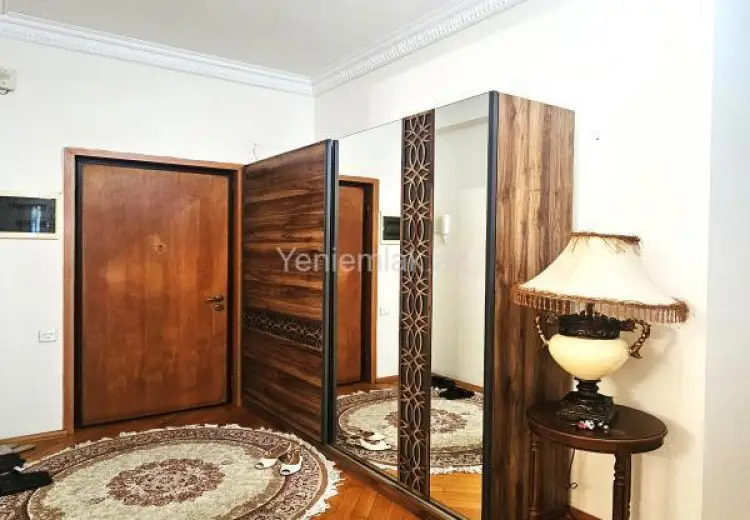 660 000 AZN - 5 otaqlı mənzil Satılır, Nərimanov, Bakı