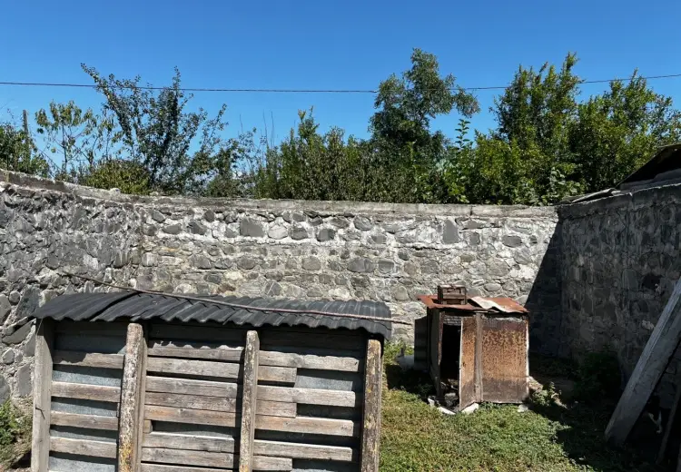 135 000 AZN - 5 otaqlı mənzil , Oğuz