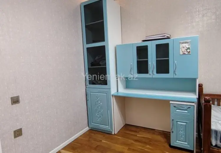 800 AZN - 3 otaqlı mənzil Kirayə (aylıq), 1-ci mikrorayon, Sumqayıt