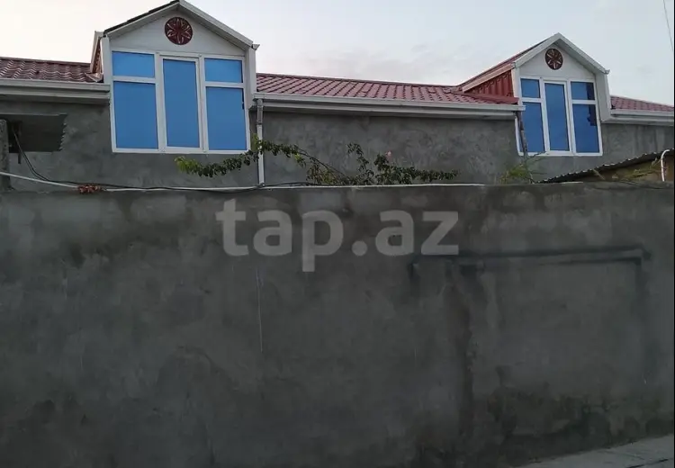 6 000 AZN - 4 otaqlı mənzil , Şirvan