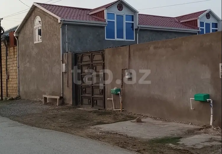 6 000 AZN - 4 otaqlı mənzil , Şirvan