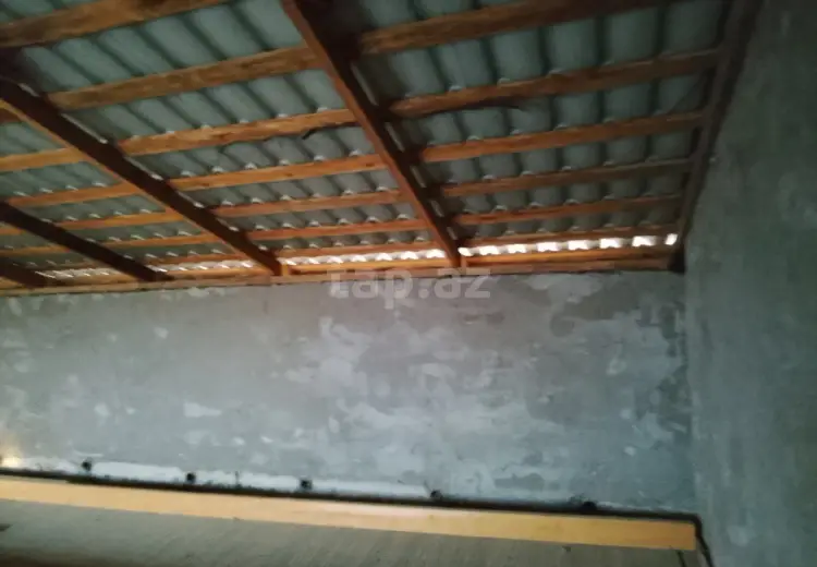 6 000 AZN - 4 otaqlı mənzil , Şirvan