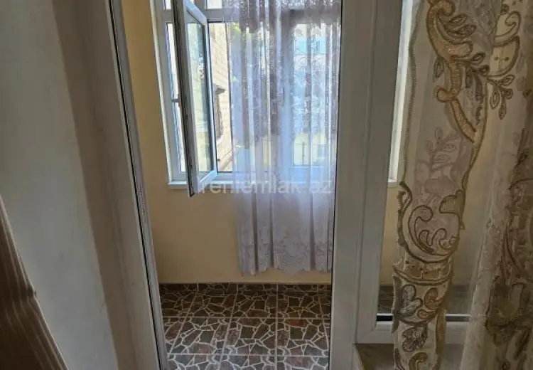 300 AZN - 1 otaqlı mənzil Kirayə (aylıq), 1-ci mikrorayon, Sumqayıt