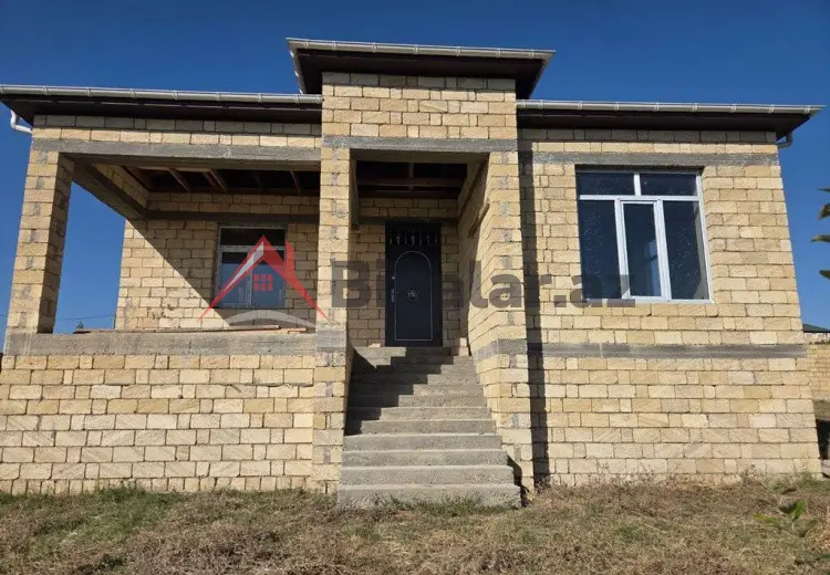 63 000 AZN - 4 otaqlı mənzil Satılır, Şamaxı