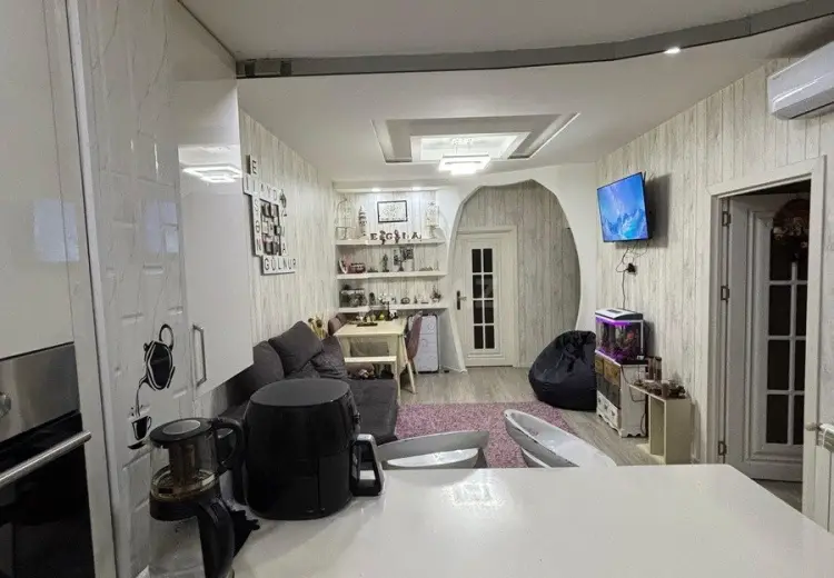 650 AZN - 3 otaqlı mənzil Kirayə (aylıq), 4-cü mikrorayon, Abşeron