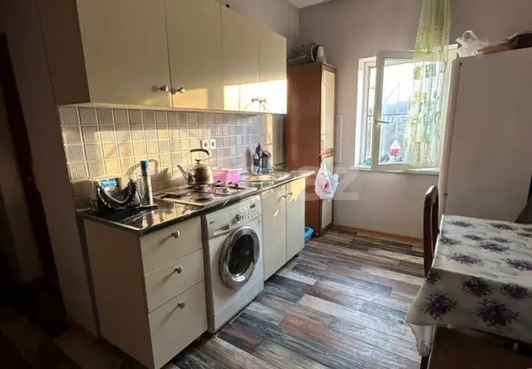 300 AZN - 3 otaqlı mənzil Kirayə (aylıq), Lökbatan qəs., Qaradağ, Bakı