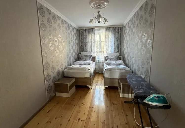 550 AZN - 3 otaqlı mənzil Kirayə (aylıq), Şəki