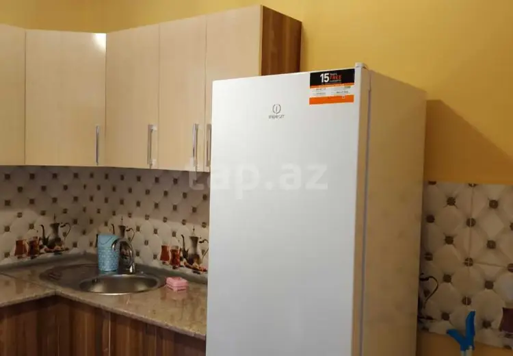 350 AZN - 3 otaqlı mənzil Kirayə (aylıq), Şəki