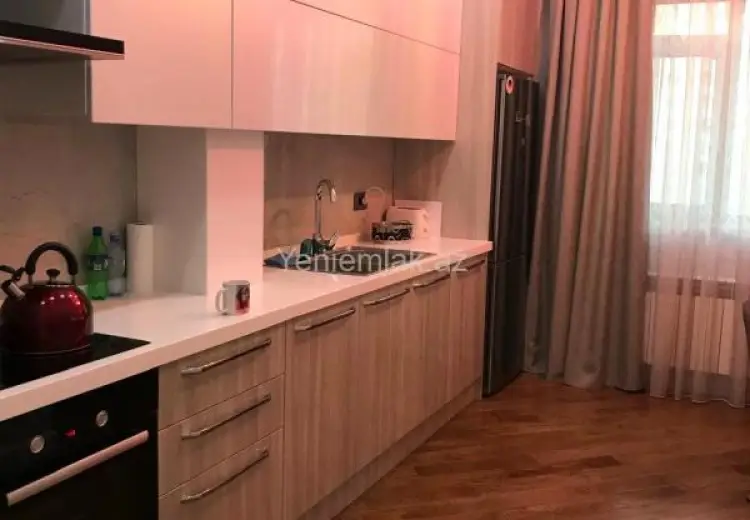 560 000 AZN - 3 otaqlı mənzil Satılır, Nizami, Bakı