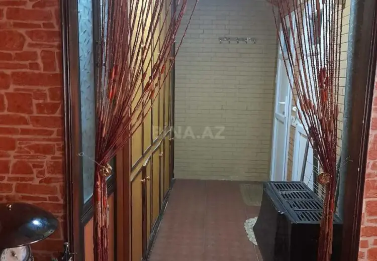 400 AZN - 3 otaqlı mənzil Kirayə (aylıq), Quba