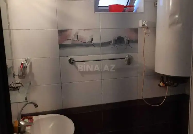 400 AZN - 3 otaqlı mənzil Kirayə (aylıq), Quba